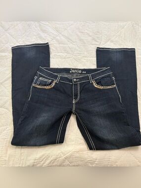 Grace In LA Low Rise Jeans Bootcut Embroidered Pockets Women’s 32 (14) Y2K 2000s